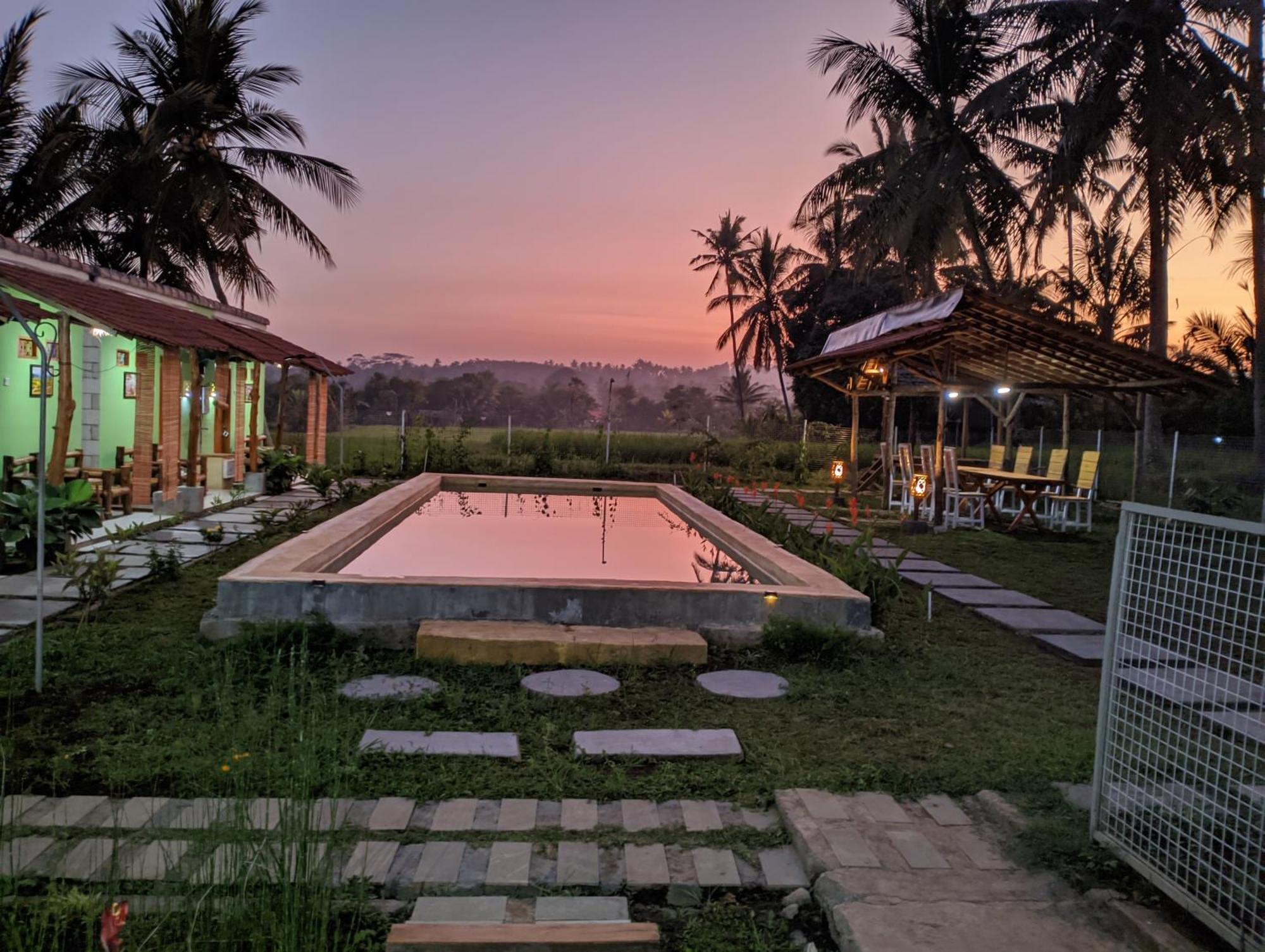 בניוואנגי Wooden Kemiren Homestay Banyuwangi מראה חיצוני תמונה