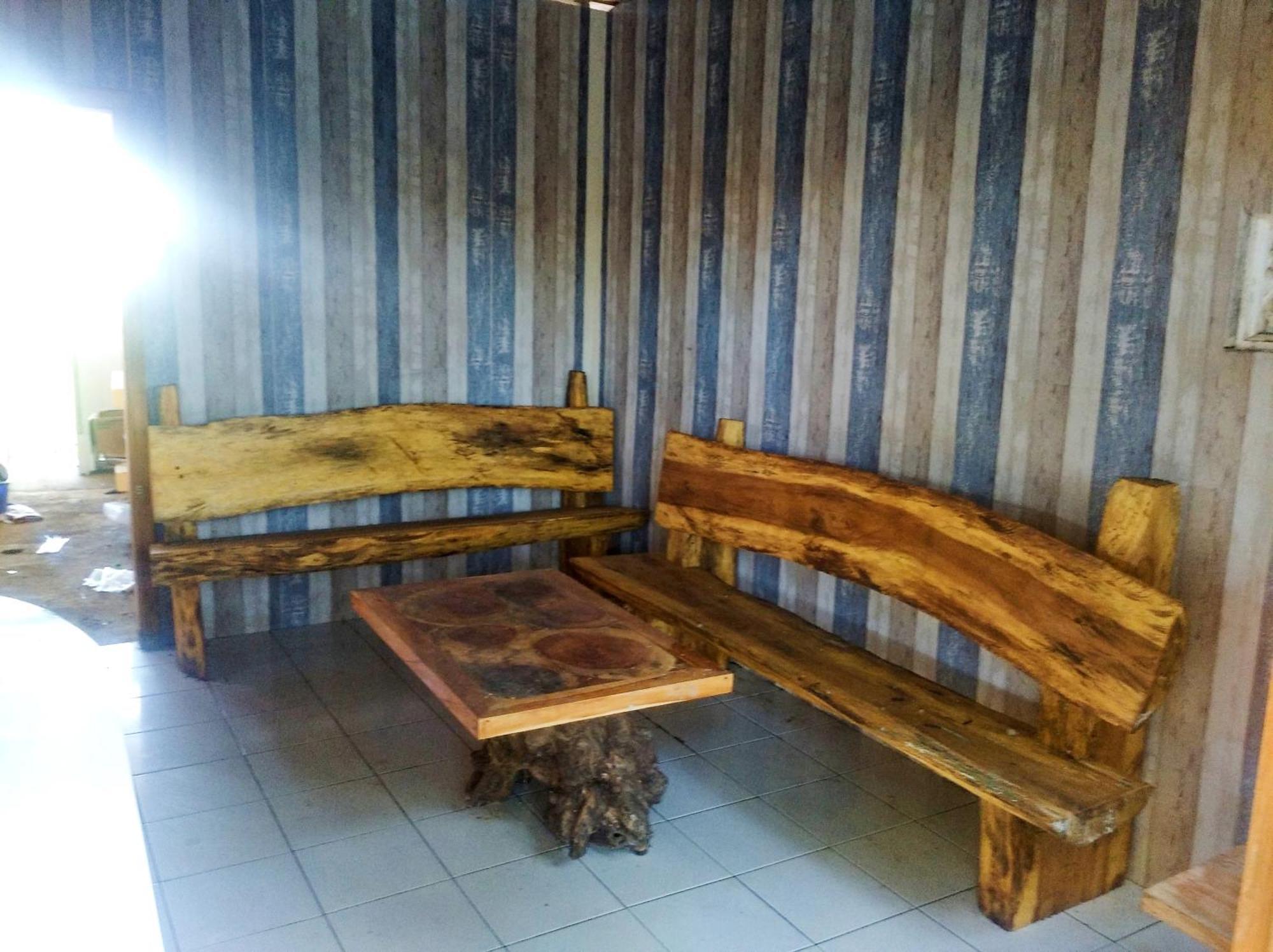 בניוואנגי Wooden Kemiren Homestay Banyuwangi מראה חיצוני תמונה